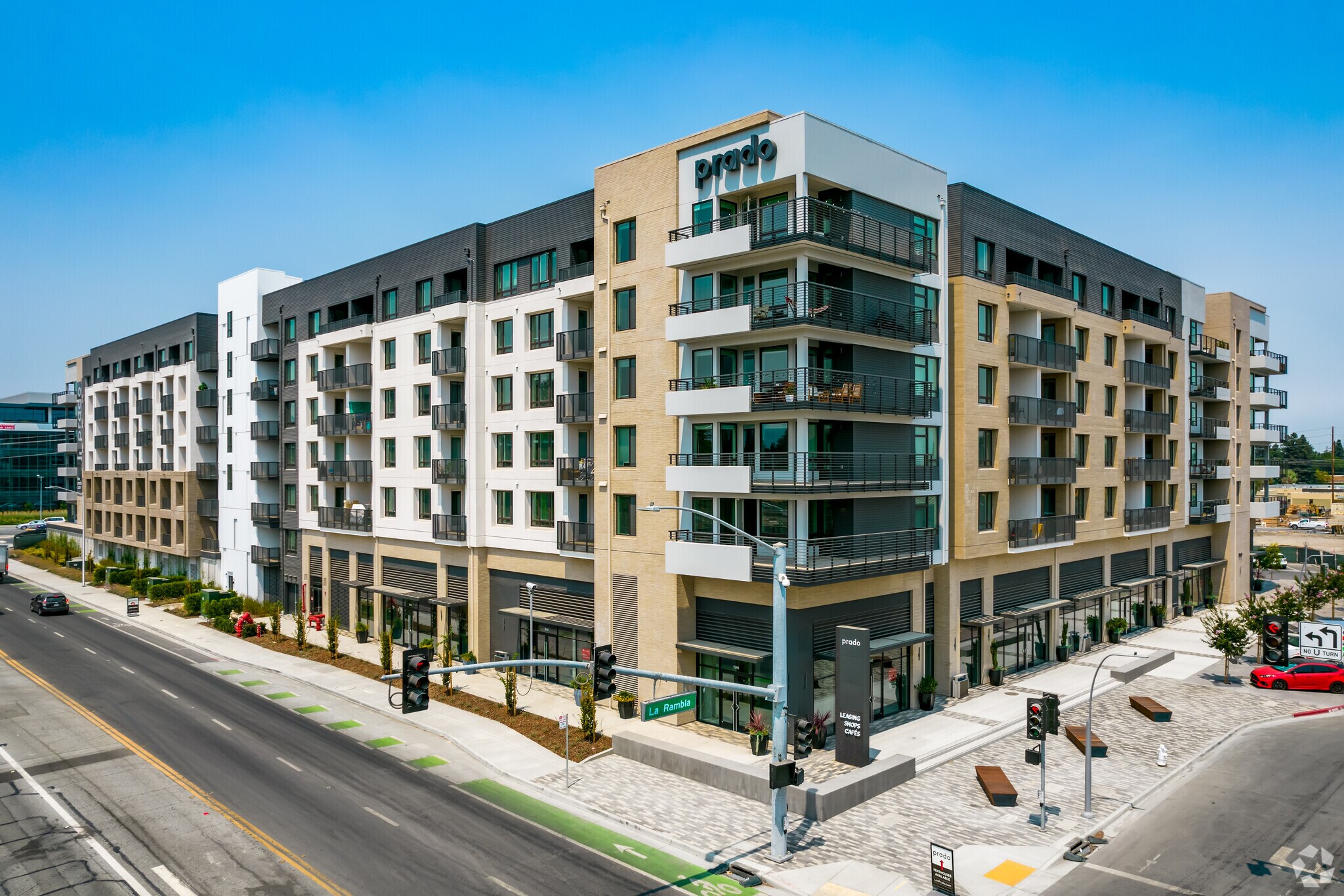 3560 Rambla Pl, Santa Clara, CA à louer Photo du bâtiment- Image 1 de 72