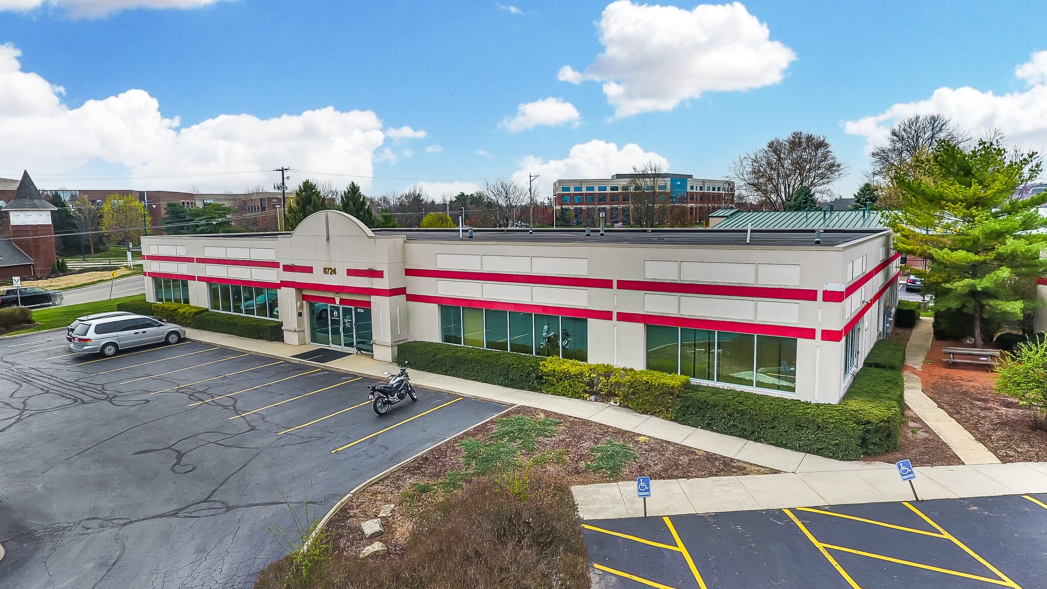 8692 Olde Worthington Rd, Westerville, OH for lease Primary Photo- Image 1 of 10