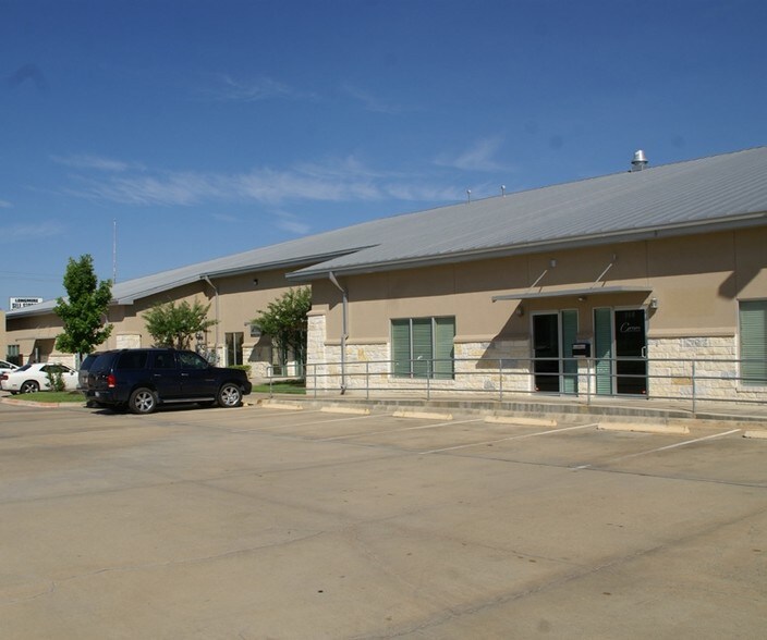 3600 Hwy 6 S, College Station, TX à louer - Photo du bâtiment - Image 3 de 4