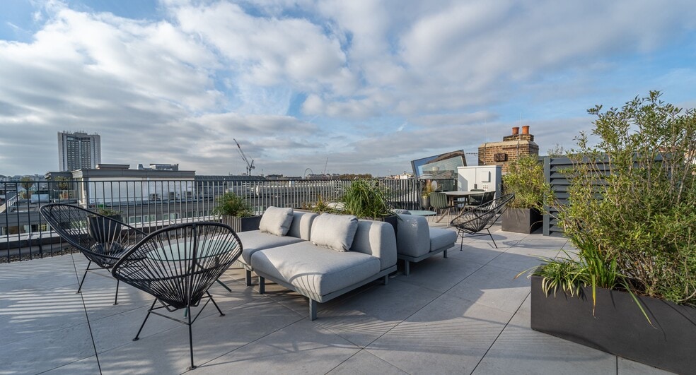 15 Berkeley St, London for lease - Building Photo - Image 3 of 18