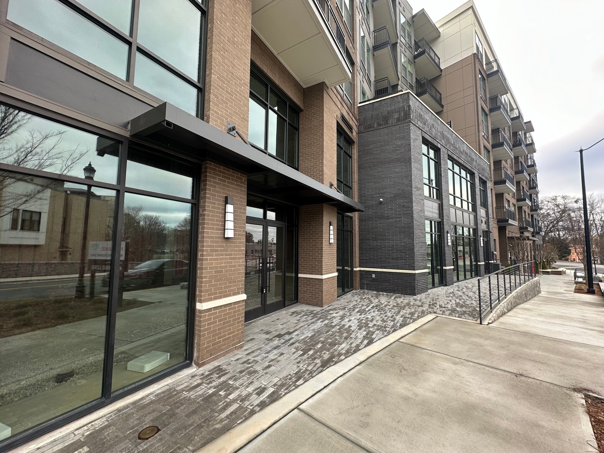 2175 American Way, Chamblee, GA for lease Building Photo- Image 1 of 2