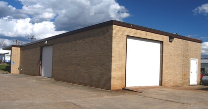 1535 Grimmett Dr, Shreveport, LA for lease Building Photo- Image 2 of 4