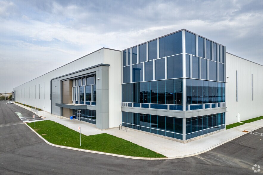 6525 Mississauga Rd, Mississauga, ON à vendre - Photo principale - Image 1 de 6