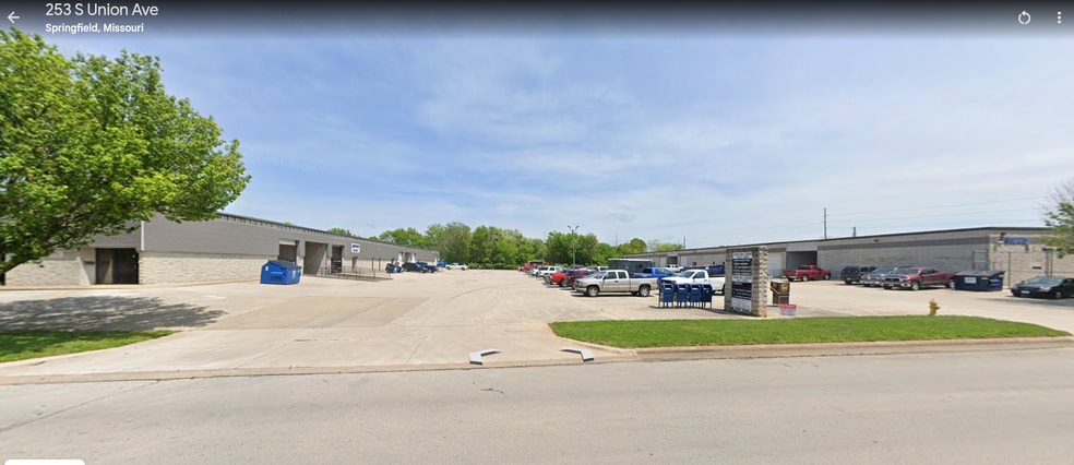 310 S Union Ave, Springfield, MO for lease - Building Photo - Image 2 of 32