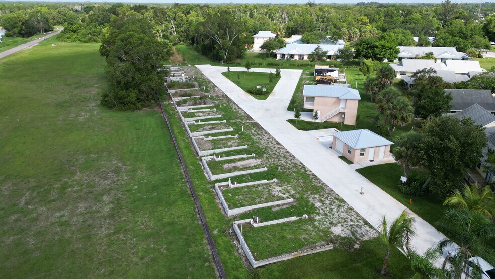 0 Coconut Cay Ave, Stuart, FL à vendre - Photo du bâtiment - Image 2 de 9