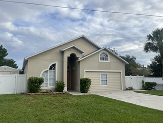 Plus de détails pour 111 E 6th St, Apopka, FL - Spécialité à vendre