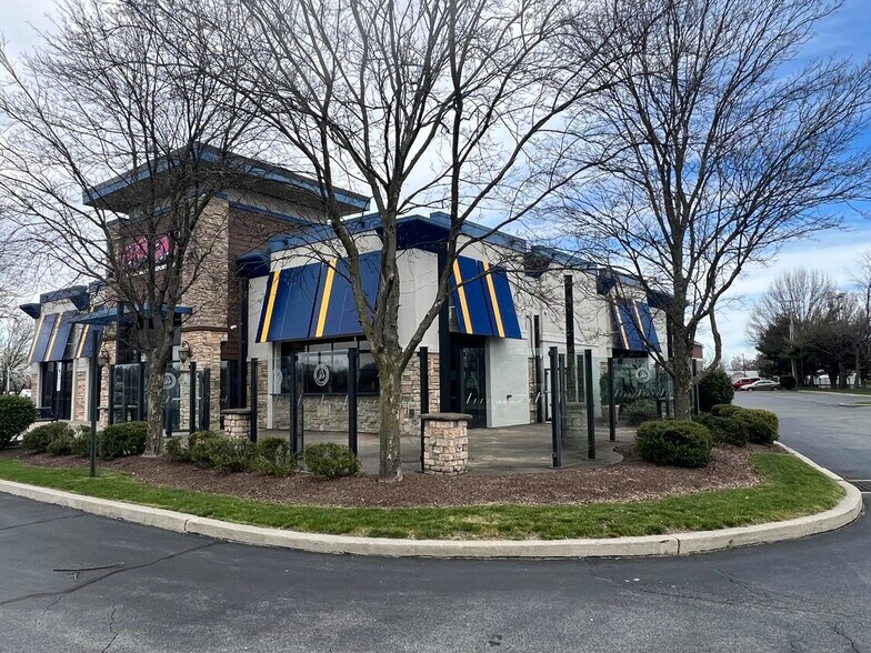 327 Star Rd, Allentown, PA à vendre - Photo du bâtiment - Image 2 de 21