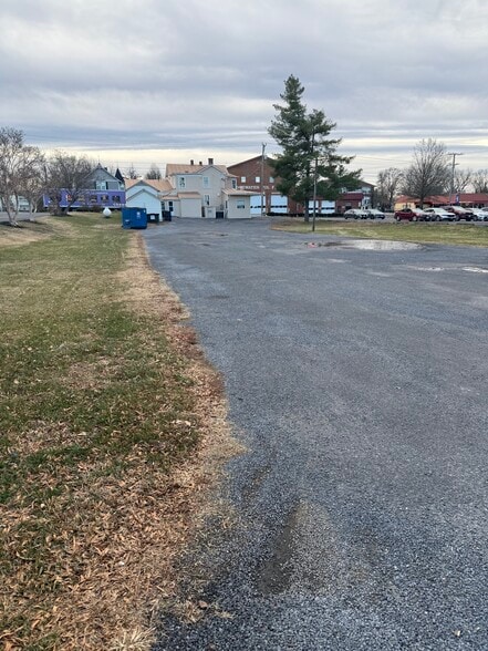 305 N Main St, Bridgewater, VA for sale - Building Photo - Image 3 of 24