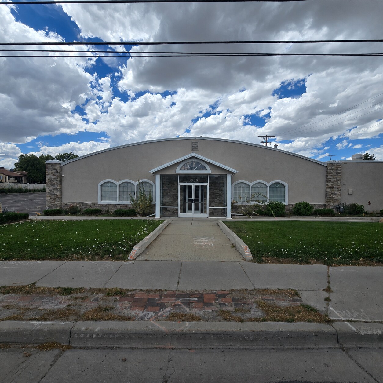 3950 S Redwood Rd, Salt Lake City, UT à vendre Photo du bâtiment- Image 1 de 39
