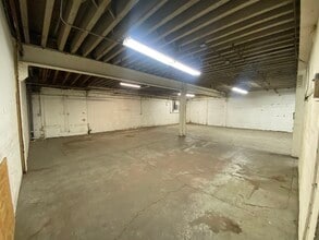 207-229 42nd St, Brooklyn, NY for lease Interior Photo- Image 2 of 6