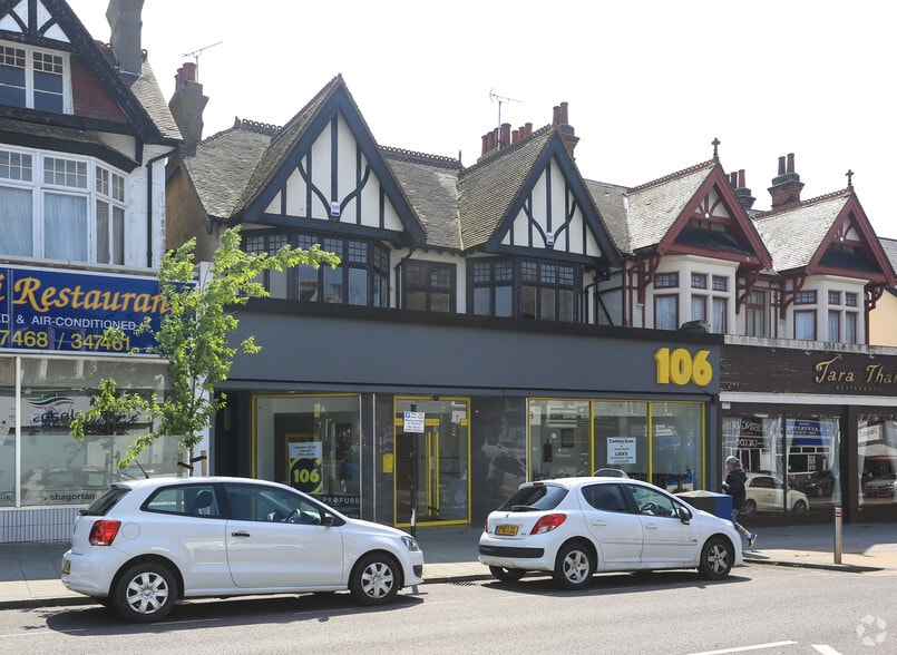 104-106 Hamlet Court Rd, Westcliff On Sea for lease - Primary Photo - Image 1 of 2