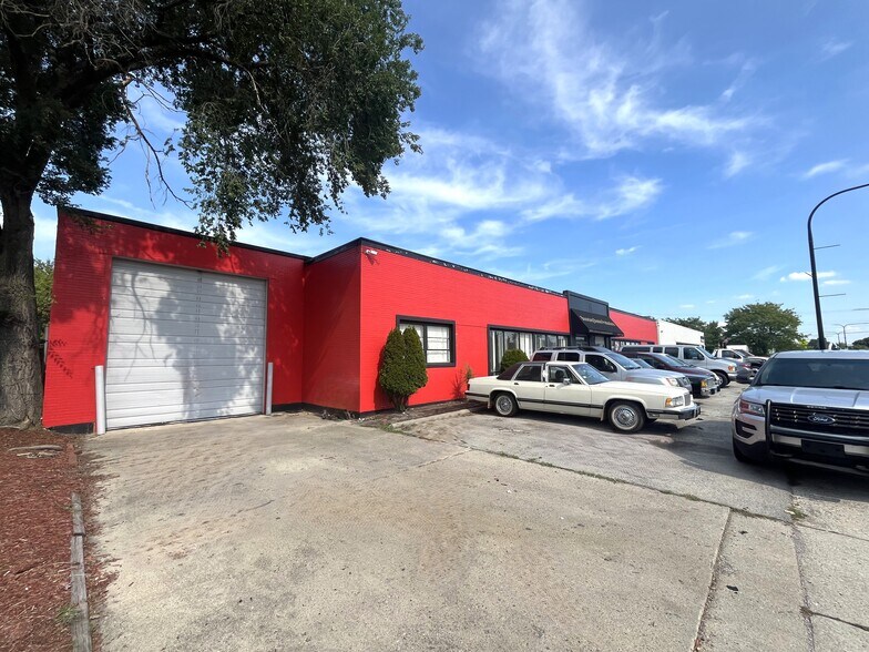 6609 N Lincoln Ave, Lincolnwood, IL à vendre - Photo du bâtiment - Image 3 de 5