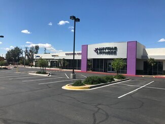 Plus de détails pour 2240 N Scottsdale Rd, Tempe, AZ - Commerce de détail à louer