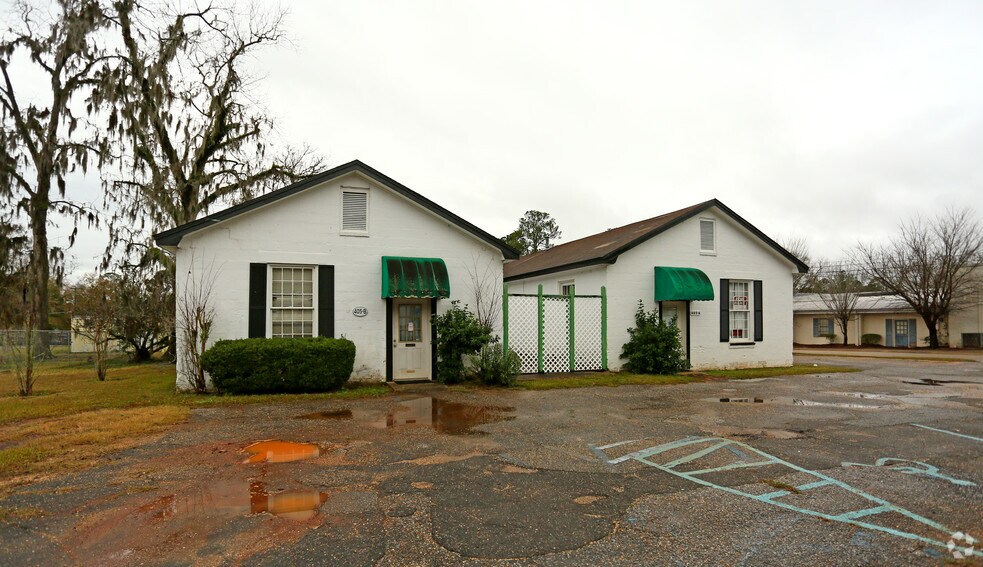 405 E Jefferson St, Quincy, FL à vendre - Photo du bâtiment - Image 2 de 4