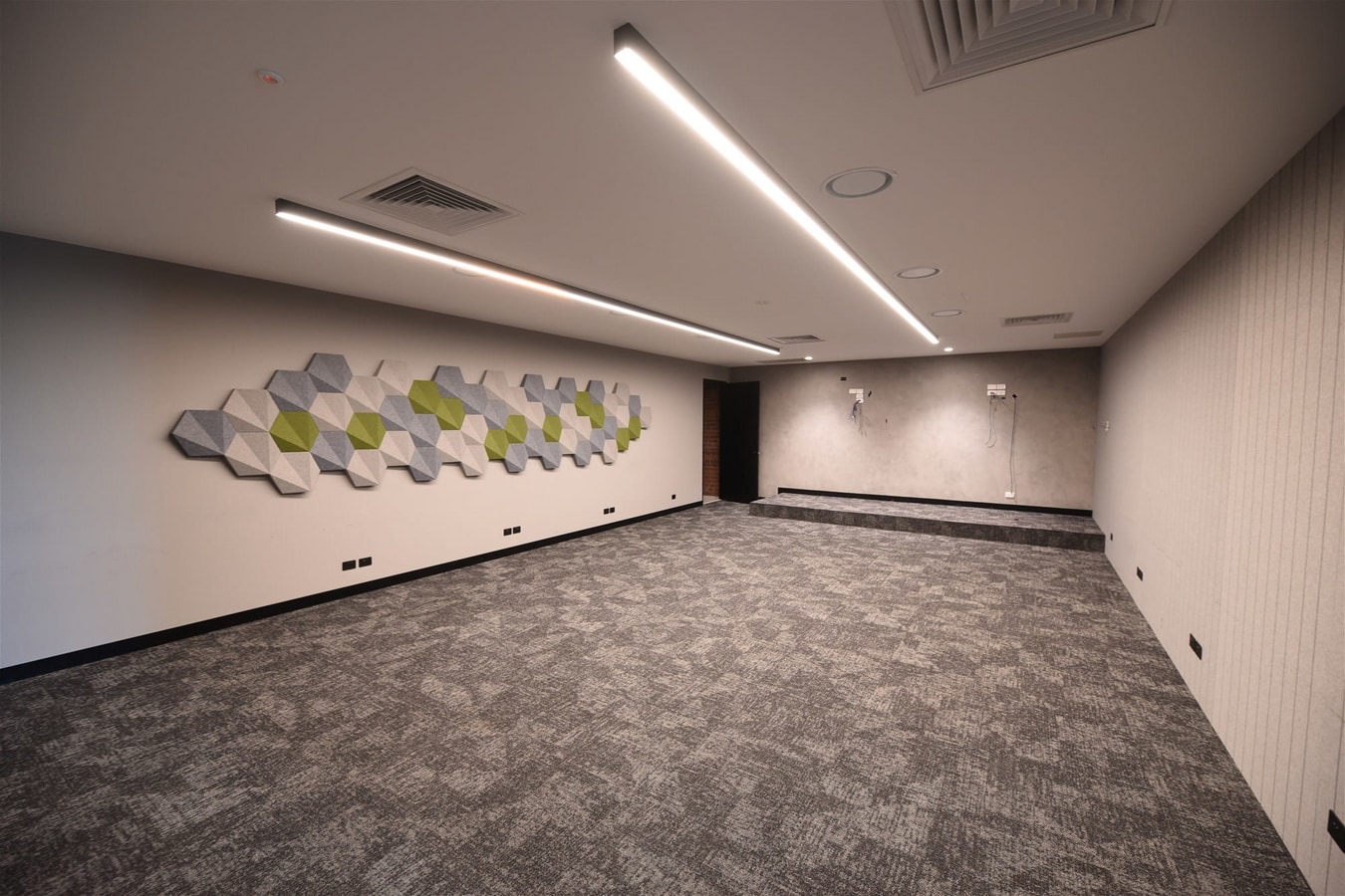 204-216 Hall St, Spotswood, VIC 3015 - Unité 214A - - Photo intérieure - Image 1 of 9