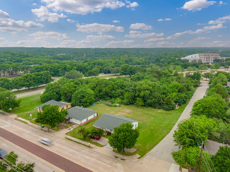 301 W Belt Line Rd, Cedar Hill, TX à vendre - Photo du bâtiment - Image 3 de 26