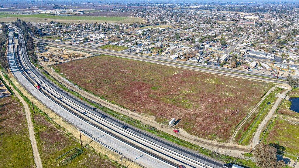 1901 Sycamore Ave, Atwater, CA for lease - Building Photo - Image 3 of 48