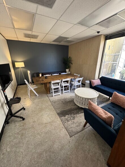 2121 Market St, Galveston, TX à louer - Photo intérieure - Image 3 de 38