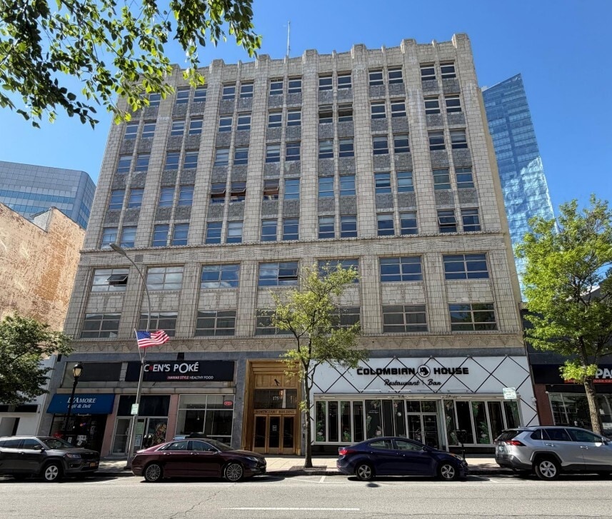 175 Main St, White Plains, NY for lease Building Photo- Image 1 of 3