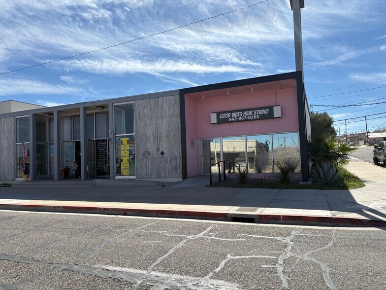 600 E Main St, Barstow, CA à vendre - Photo du bâtiment - Image 2 de 7