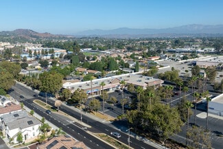 Plus de détails pour 2061-2085 S Garey Ave, Pomona, CA - Commerce de détail à louer