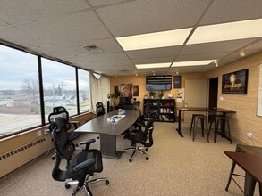 15887 Snow Rd, Brook Park, OH for lease Interior Photo- Image 2 of 8