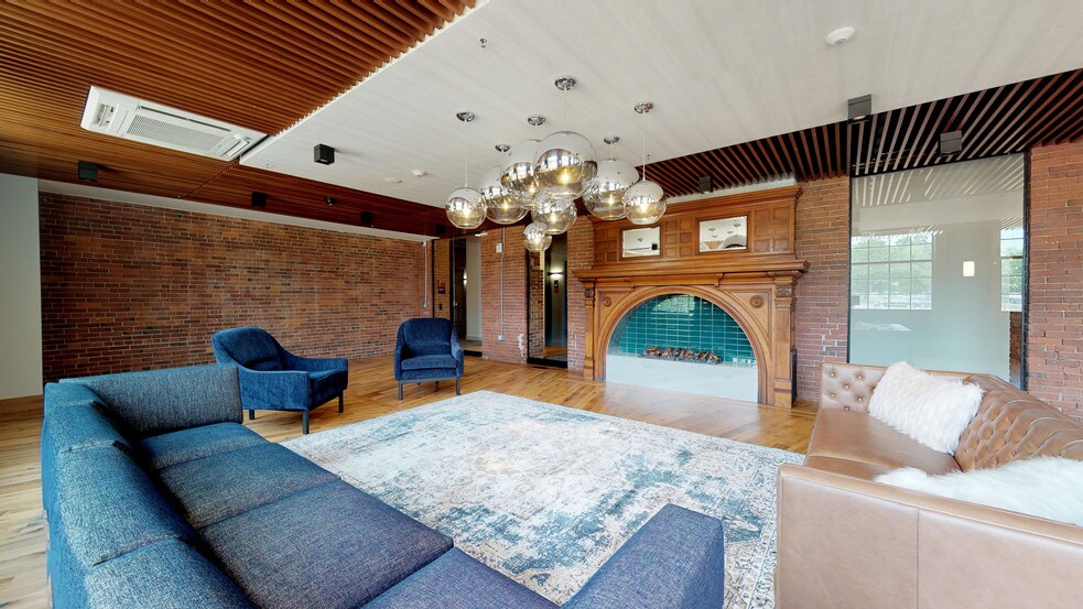 165 Thorndike St, Lowell, MA à vendre - Numérisation 3D de Matterport - Image 2 de 40