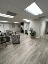 201 SW Port St Lucie Blvd, Port Saint Lucie, FL for lease Building Photo- Image 1 of 3