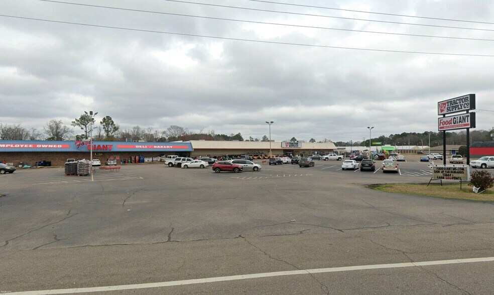 905 US Highway 278, Amory, MS à vendre - Photo du bâtiment - Image 2 de 5