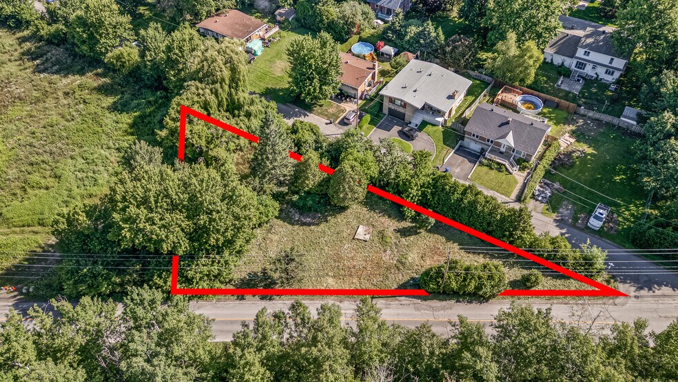 1161 Champagne, Laval, QC à vendre - Photo du bâtiment - Image 2 de 12