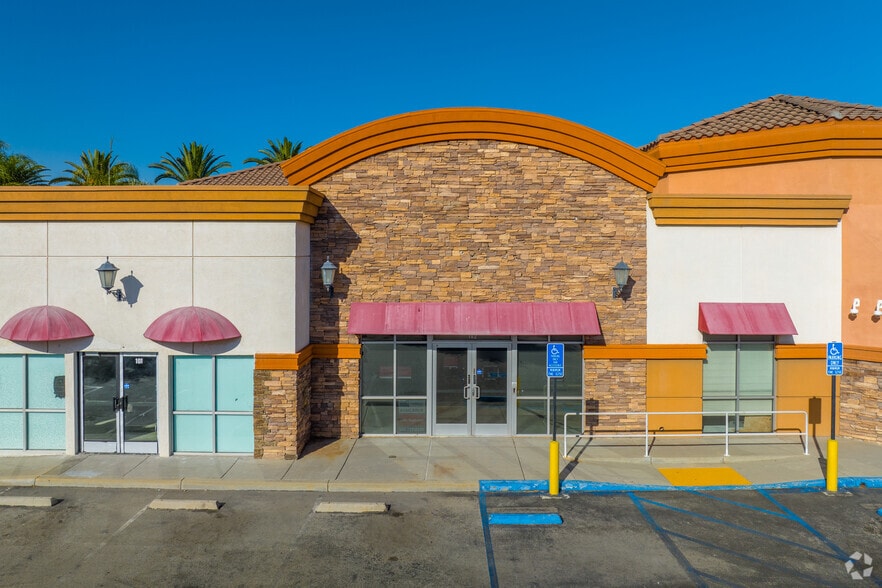 58 Rio Rancho Rd, Pomona, CA for sale - Building Photo - Image 2 of 6