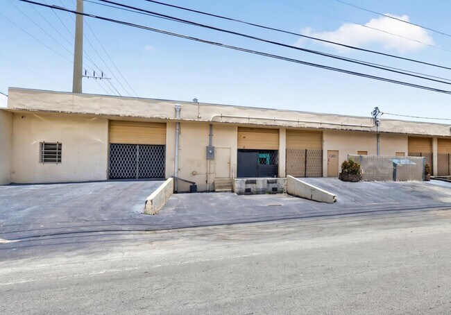 More details for 272-280 SW 33rd St, Fort Lauderdale, FL - Industrial for Lease