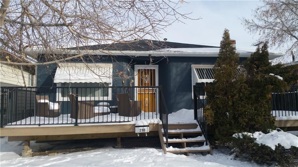 210 7 St NE, Calgary, AB for sale Primary Photo- Image 1 of 1