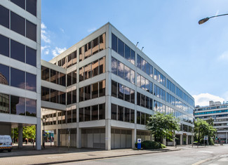 Plus de détails pour 3 New Bridge Sq, Swindon - Bureau à louer