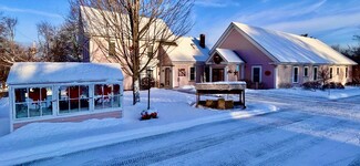 Plus de détails pour 10 Berry Ave, Pittsfield, NH - Soins de santé à vendre