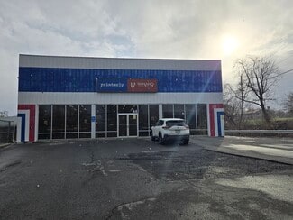 Plus de détails pour 44 Washington St, Auburn, NY - Commerce de détail à louer