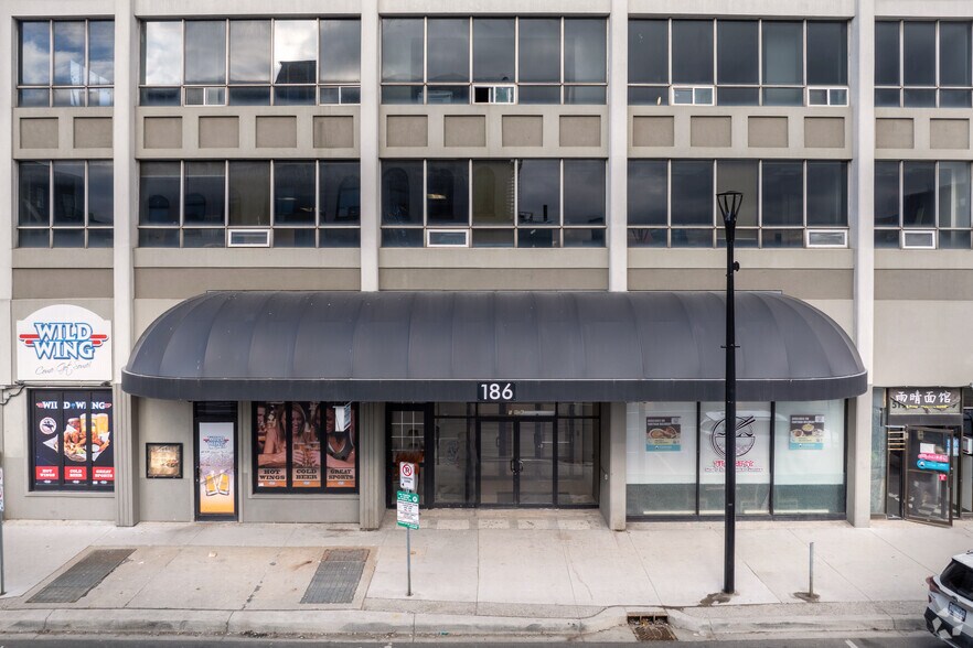 186 King St, London, ON for lease - Building Photo - Image 3 of 22