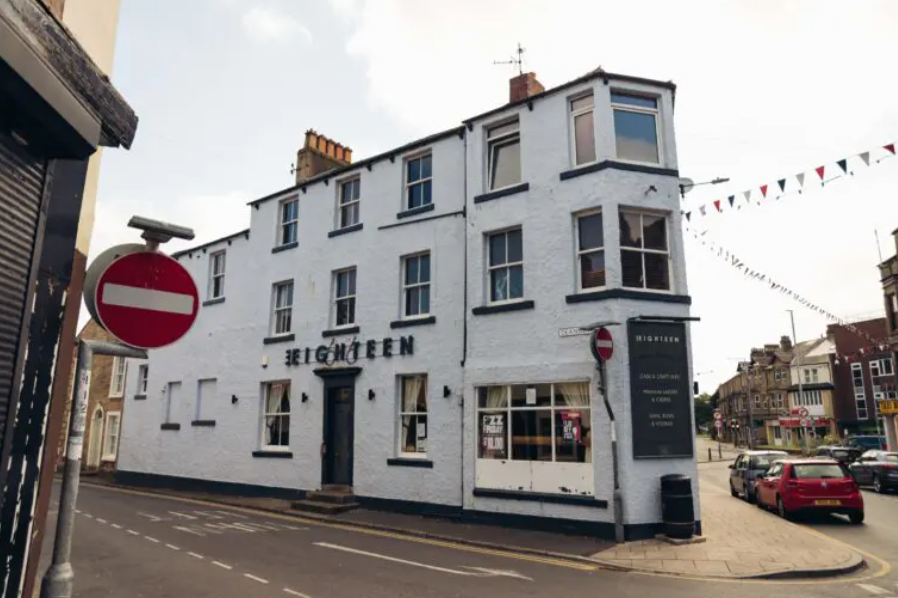 40 Queen St, Morecambe for sale Primary Photo- Image 1 of 3