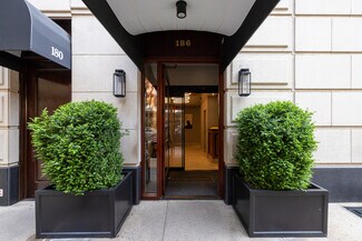 Plus de détails pour 180 W 80th St, New York, NY - Bureau/Commerce de détail à louer