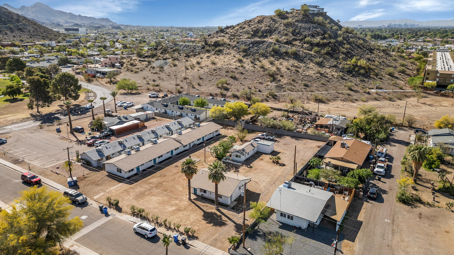 721 W Cinnabar Ave, Phoenix, AZ à vendre Photo du bâtiment- Image 1 de 1