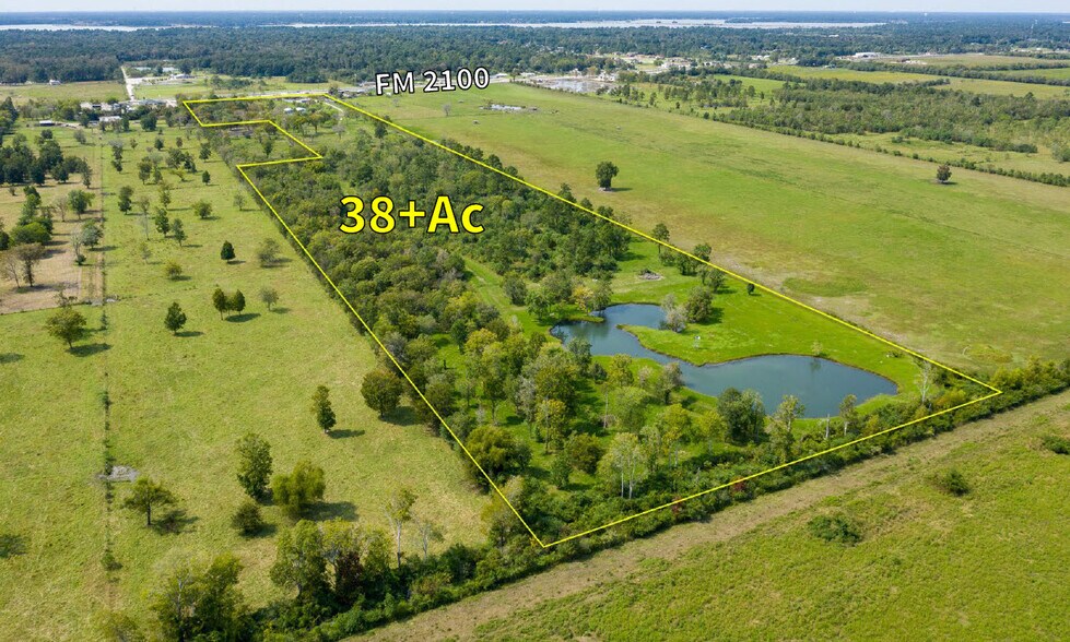 21224 FM 2100 Rd, Crosby, TX à vendre - Photo du bâtiment - Image 2 de 36