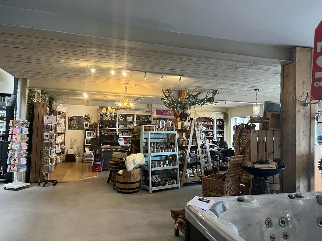 Dalfaber Dr, Aviemore for lease Interior Photo- Image 1 of 3