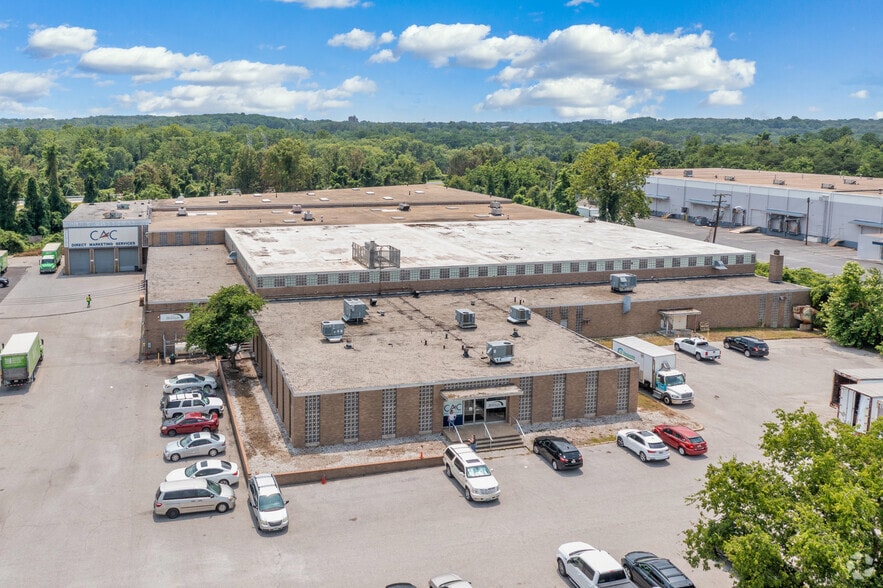 99 Ray Rd, Halethorpe, MD for lease - Primary Photo - Image 1 of 4