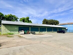 604 McClary Ave, Oakland, CA à louer Photo intérieure- Image 1 de 5