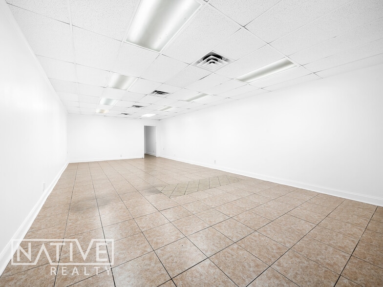 3451-3481 N Andrews Ave, Oakland Park, FL for lease - Building Photo - Image 3 of 22