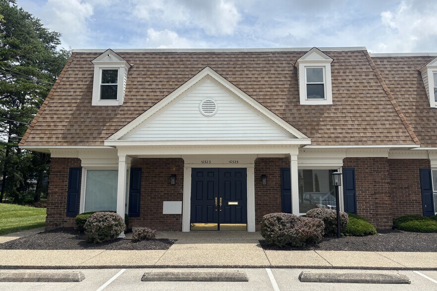 10323-10331 Linn Station Rd, Louisville, KY for sale - Primary Photo - Image 1 of 4