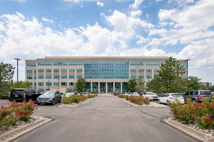 9780 S Meridian Blvd, Englewood, CO à louer - Photo du bâtiment - Image 2 de 6