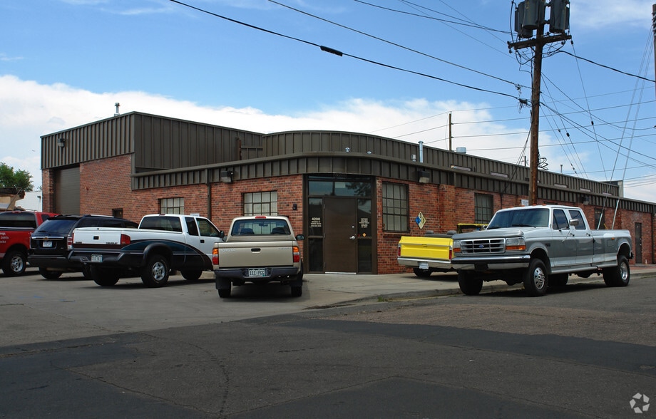 4200 Madison St, Denver, CO for lease - Primary Photo - Image 1 of 14