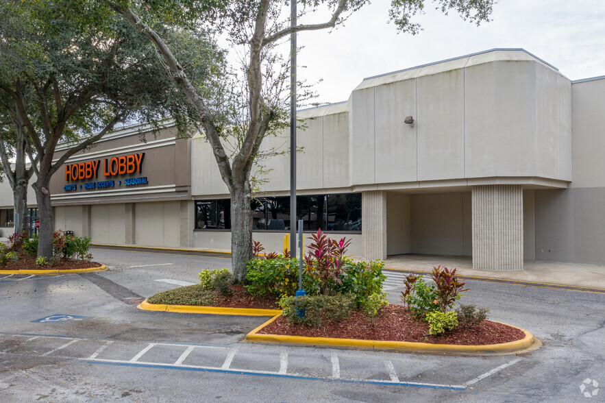 16880 US Highway 441, Mount Dora, FL for sale - Primary Photo - Image 1 of 1