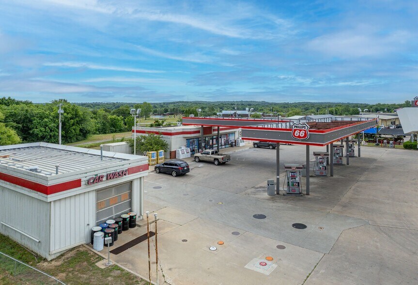 601 S Main St, Eufaula, OK à vendre - Photo du bâtiment - Image 3 de 9